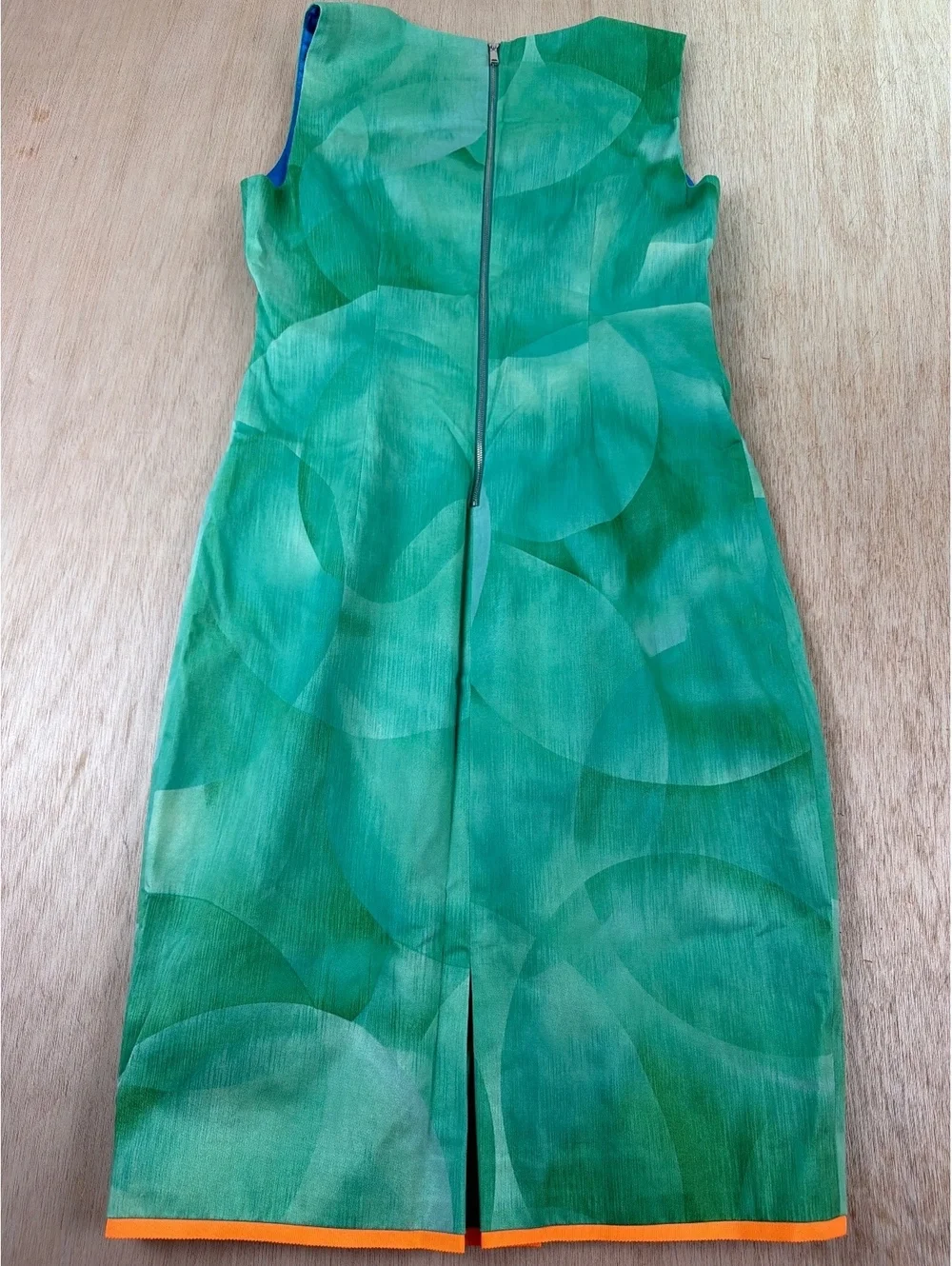 Elie Tahari Green Abstract Pleated Sheath Dress | Sleeveless Cocktail | Size 6